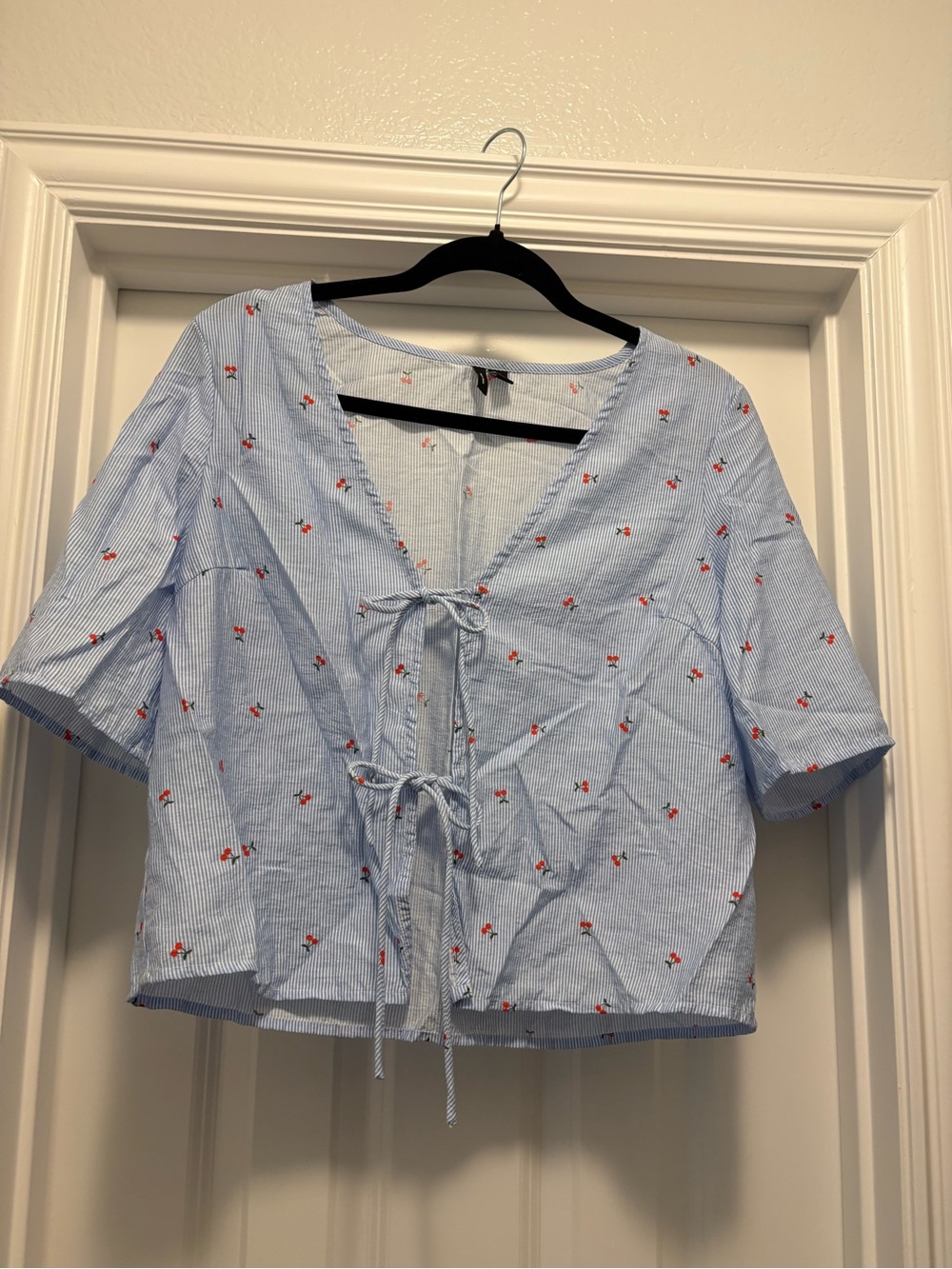 Vero Moda Light Blue Striped Floral Tie-Front Blouse